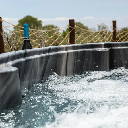 Campismo de Luxo Koru Etna Glamping - Con Vasca Idromassaggio Privata